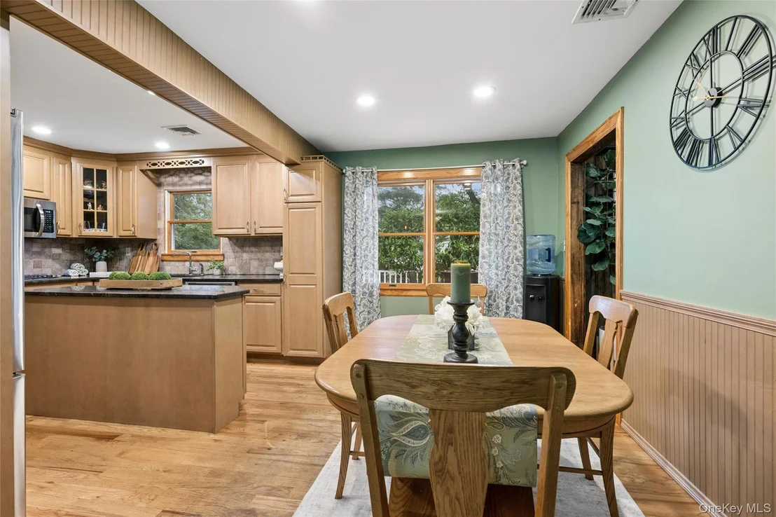 Photo of 21 Edgewood