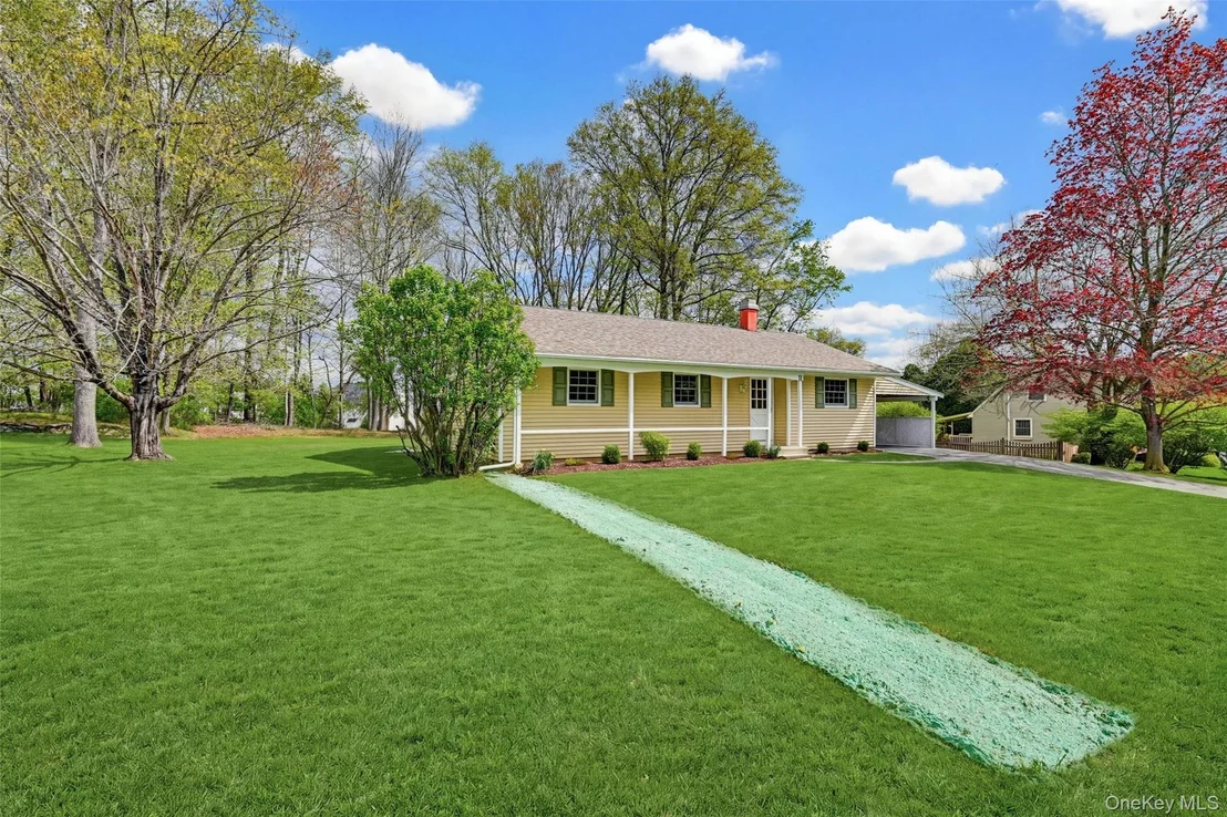Photo of 11 Hidden View Drive