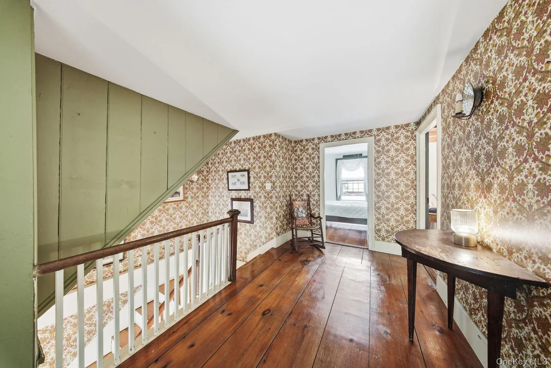 Photo of 4 Plains Road