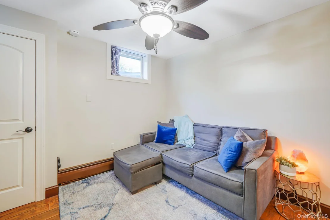 Photo of 200 Southern Boulevard