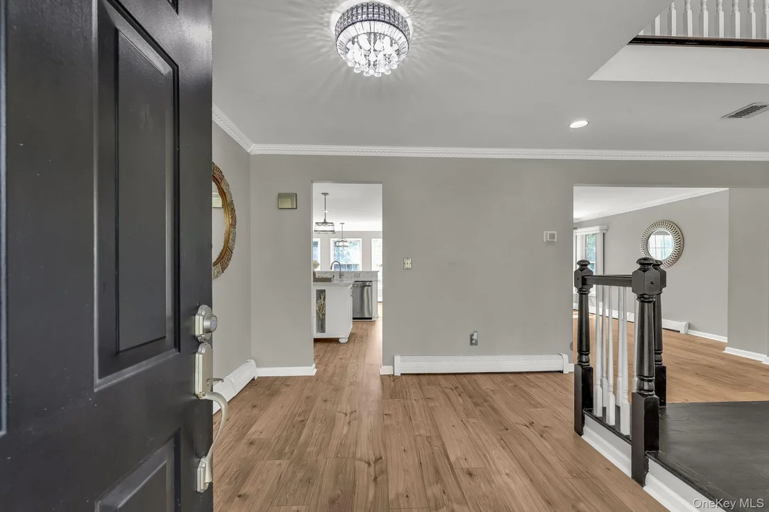 Photo of 176 Beverly Road