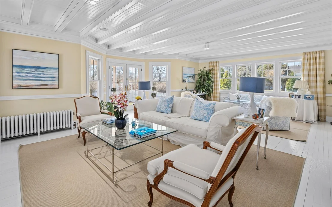 Photo of 44 Beach Lane