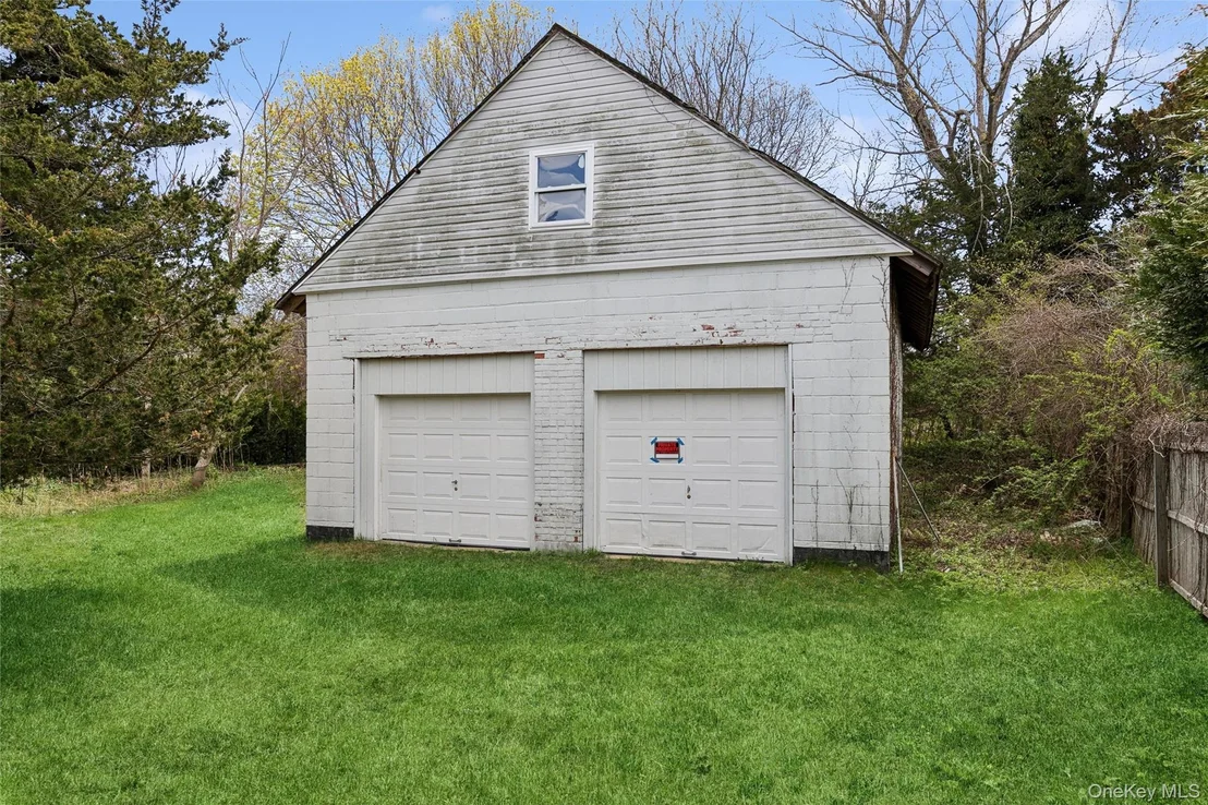 Photo of 56 Inlet Road W