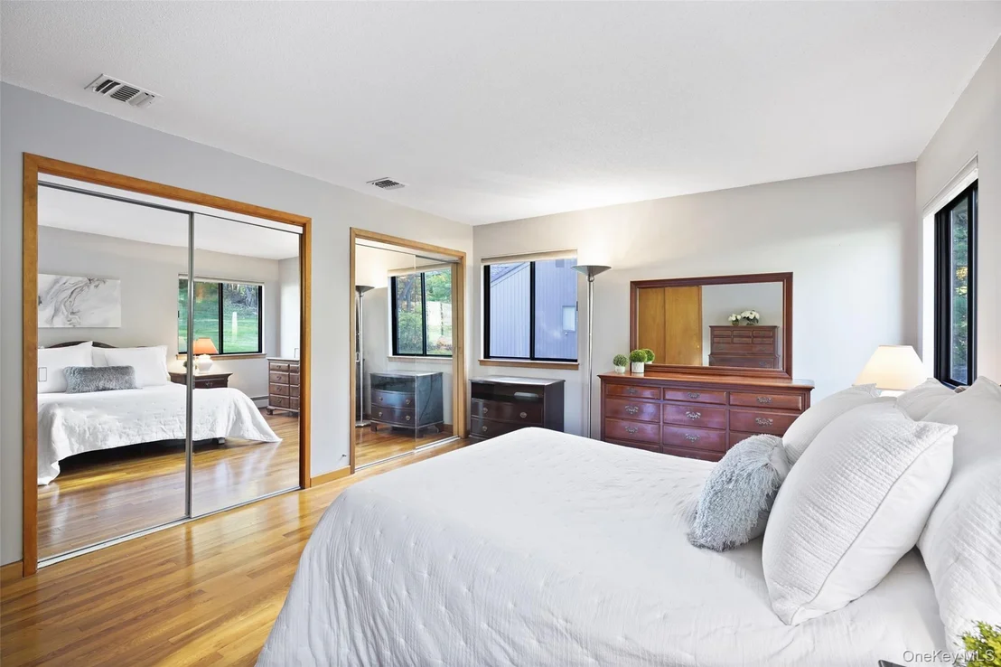 Photo of 170 Arbor Crest