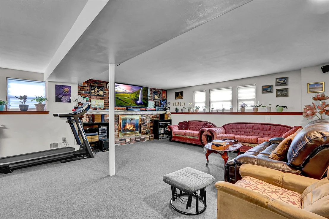Photo of 18 Pashen Place