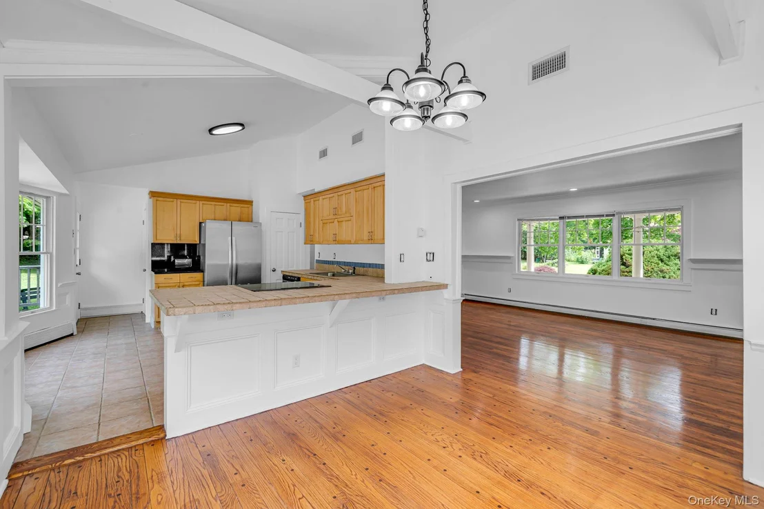 Photo of 20 Dolphin Way