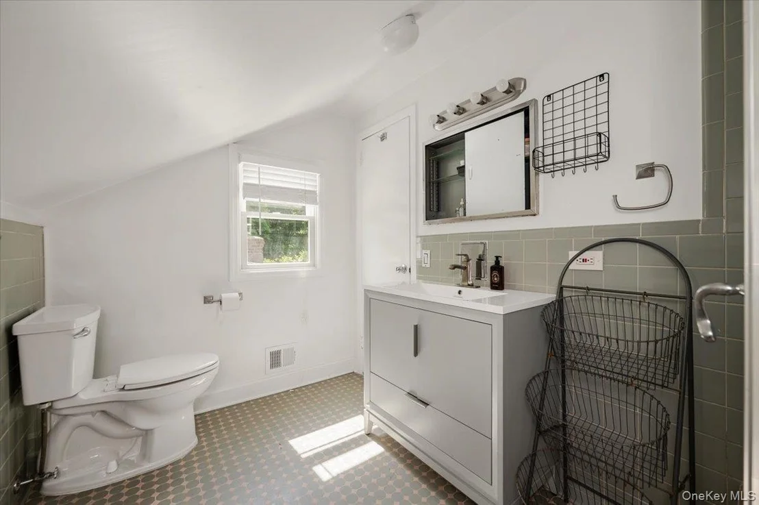 Photo of 15 Tamarac Trail
