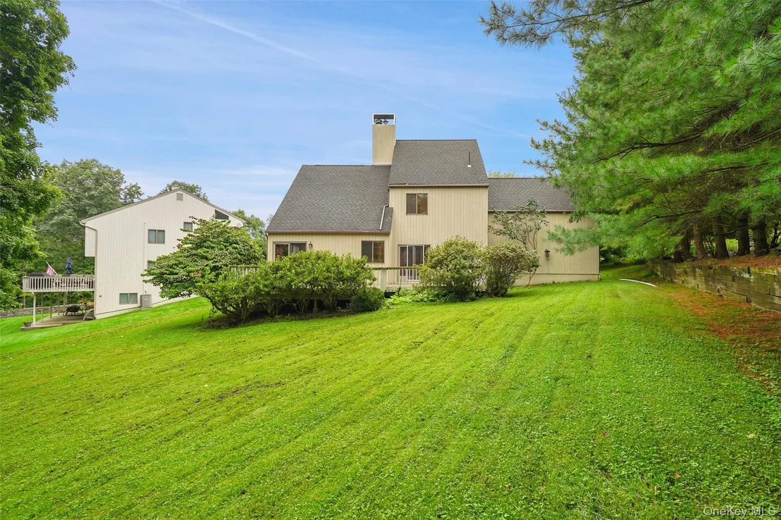 Photo of 152 Arbor Crest