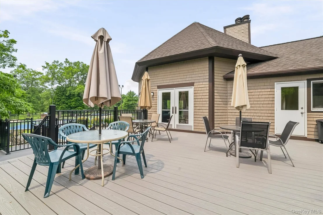 Photo of 101 Eagle Bay Drive