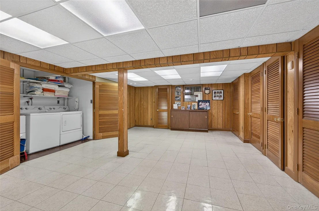 Photo of 80 Walnut Drive