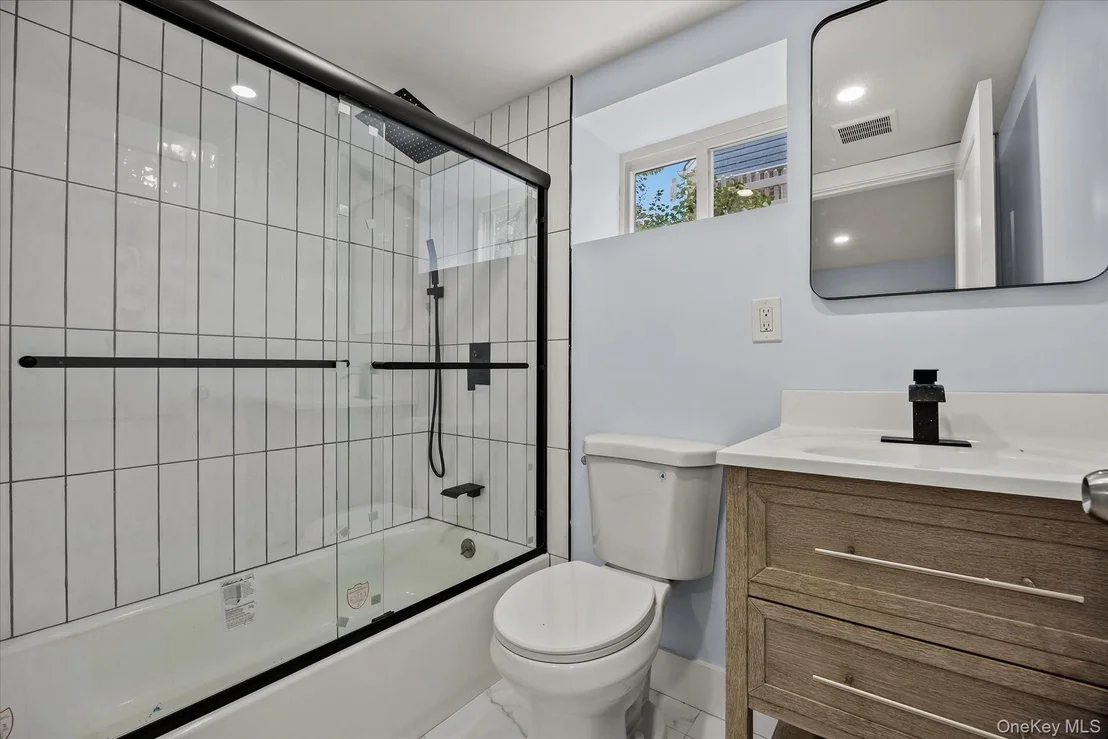 Photo of 27 Circle Drive