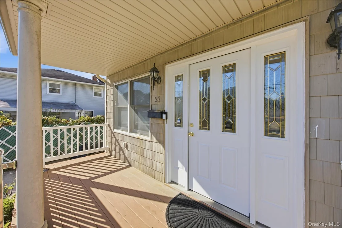Photo of 33 3rd Avenue