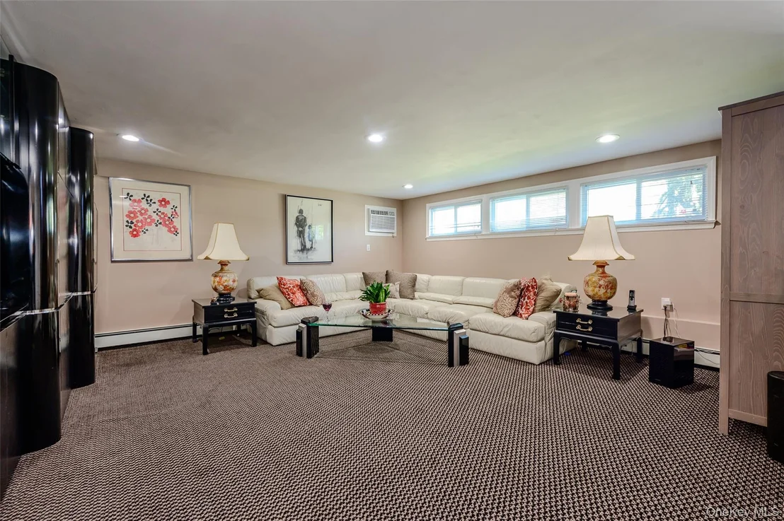 Photo of 491 Bunker Drive