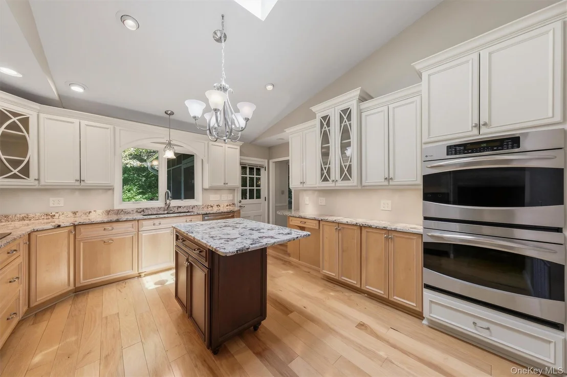 Photo of 75 Pleasant Ridge Drive