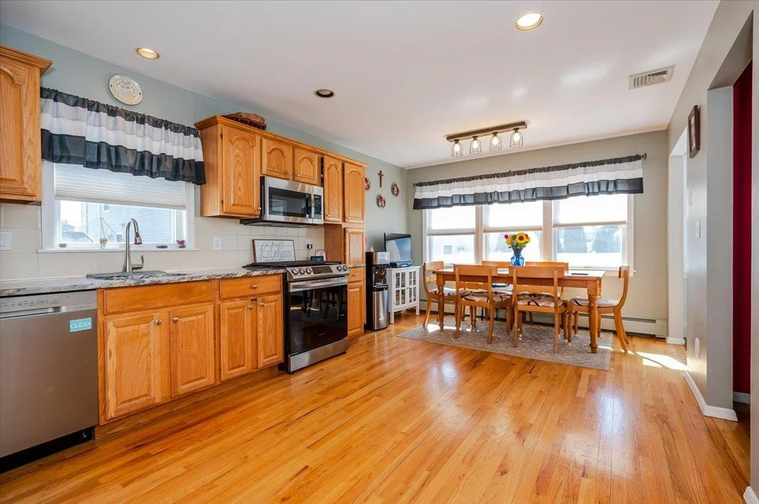 Photo of 418 Clive Place