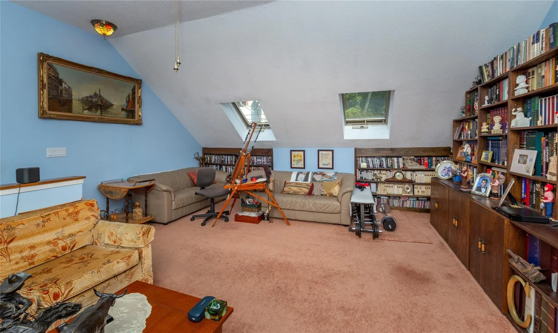 Photo of 1704 Windsor Lane