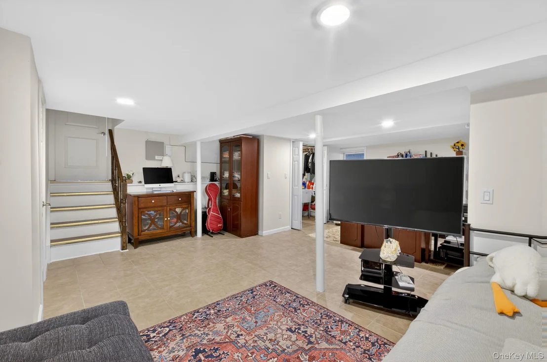 Photo of 6 Holly Lane