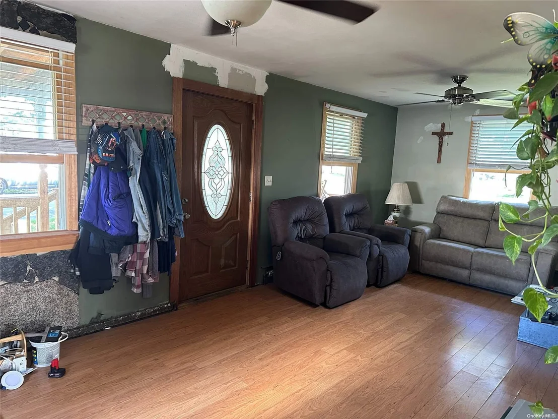 Photo of 151 Forest Avenue