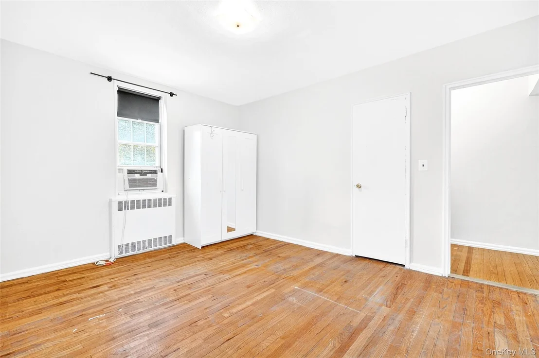 Photo of Unit A36 at 770 Bronx River Road