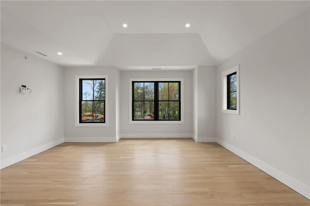 Photo of 4 Elm Hill Drive