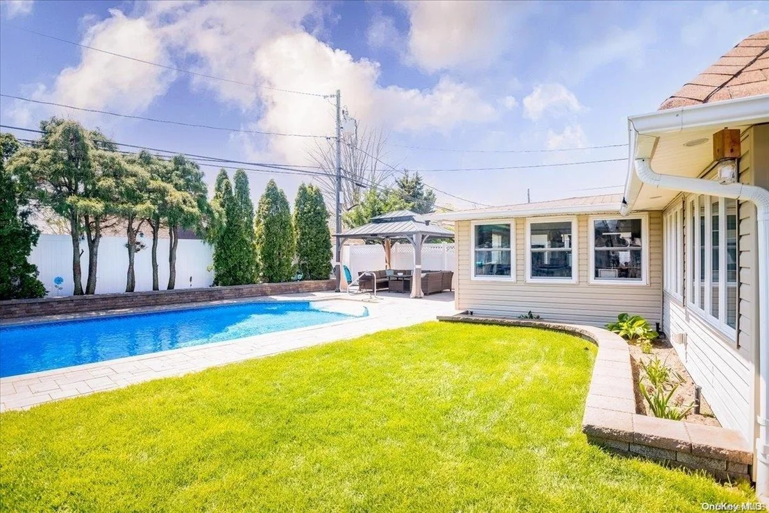 Photo of 8 Serpentine Lane