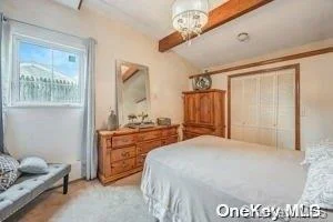 Photo of 320 Commack Road