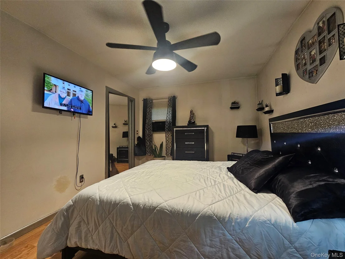 Photo of 4 Pinegrove Drive
