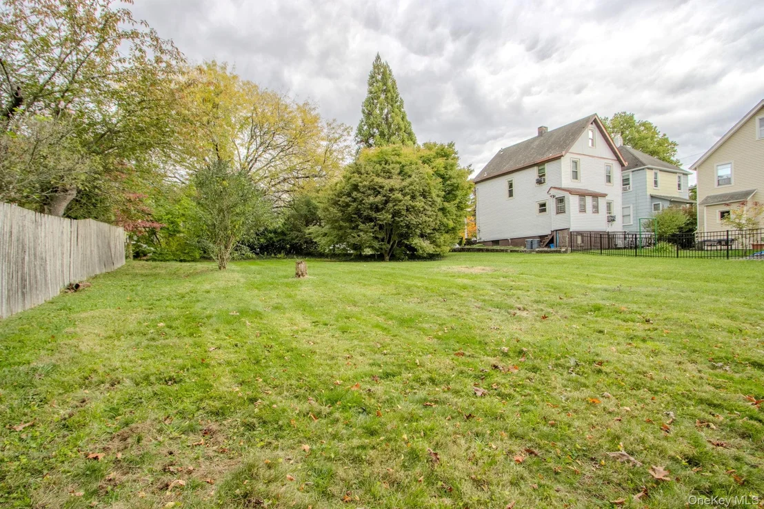 Photo of 226 Walnut Street