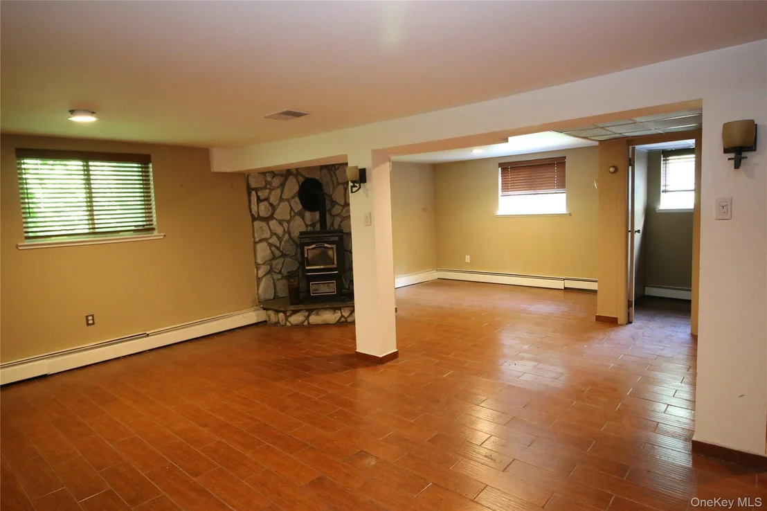 Photo of 58 Kentview Drive
