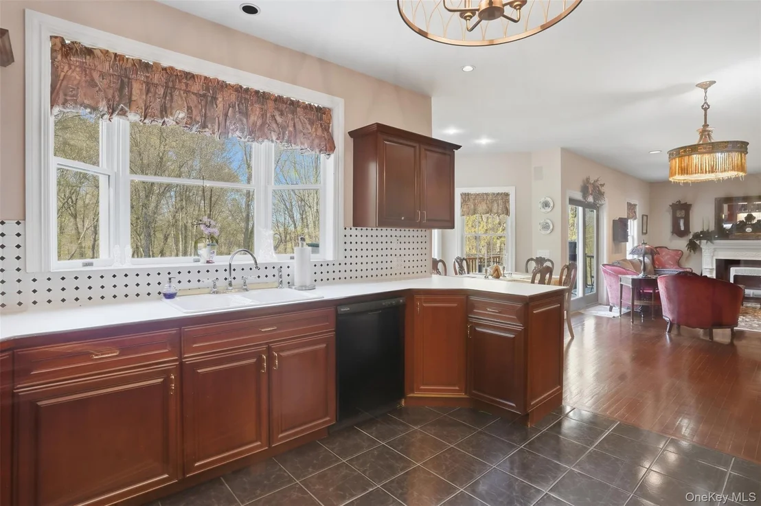 Photo of 17 Skyview Lane