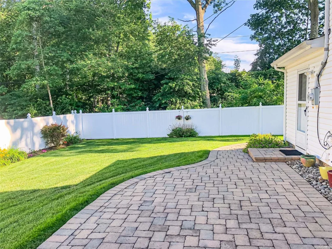 Photo of 255 Bow Drive