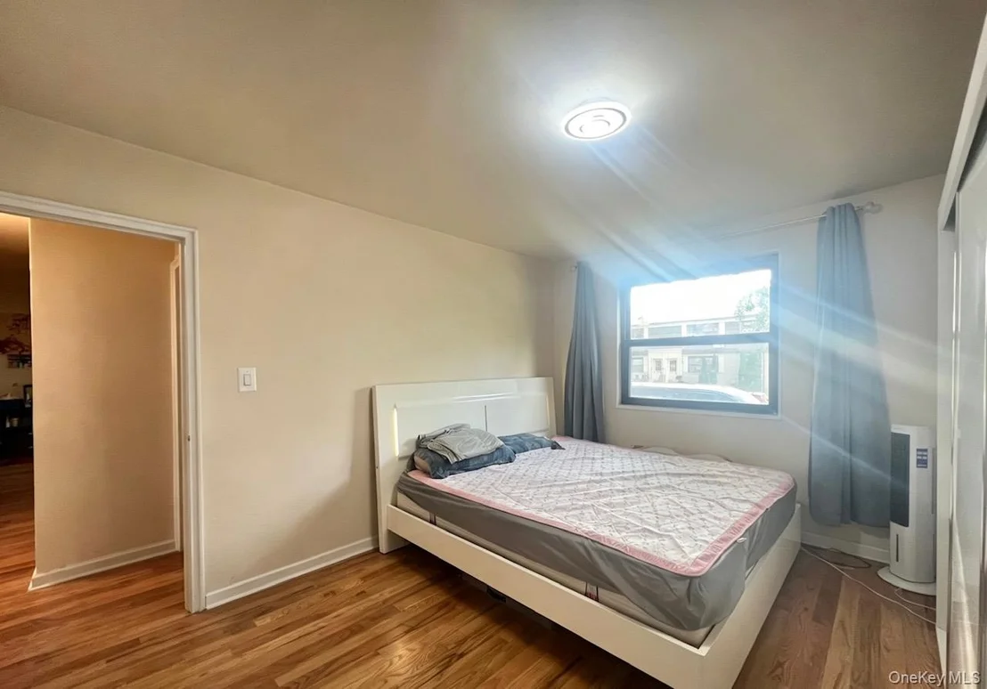 Photo of Unit A at 13604 68TH DRIVE