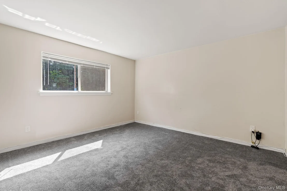 Photo of Unit 813 at 26 Cooper Road