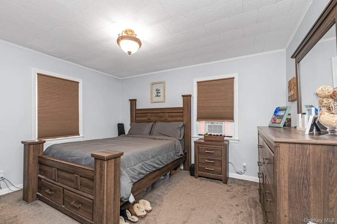 Photo of 36 Semton Boulevard