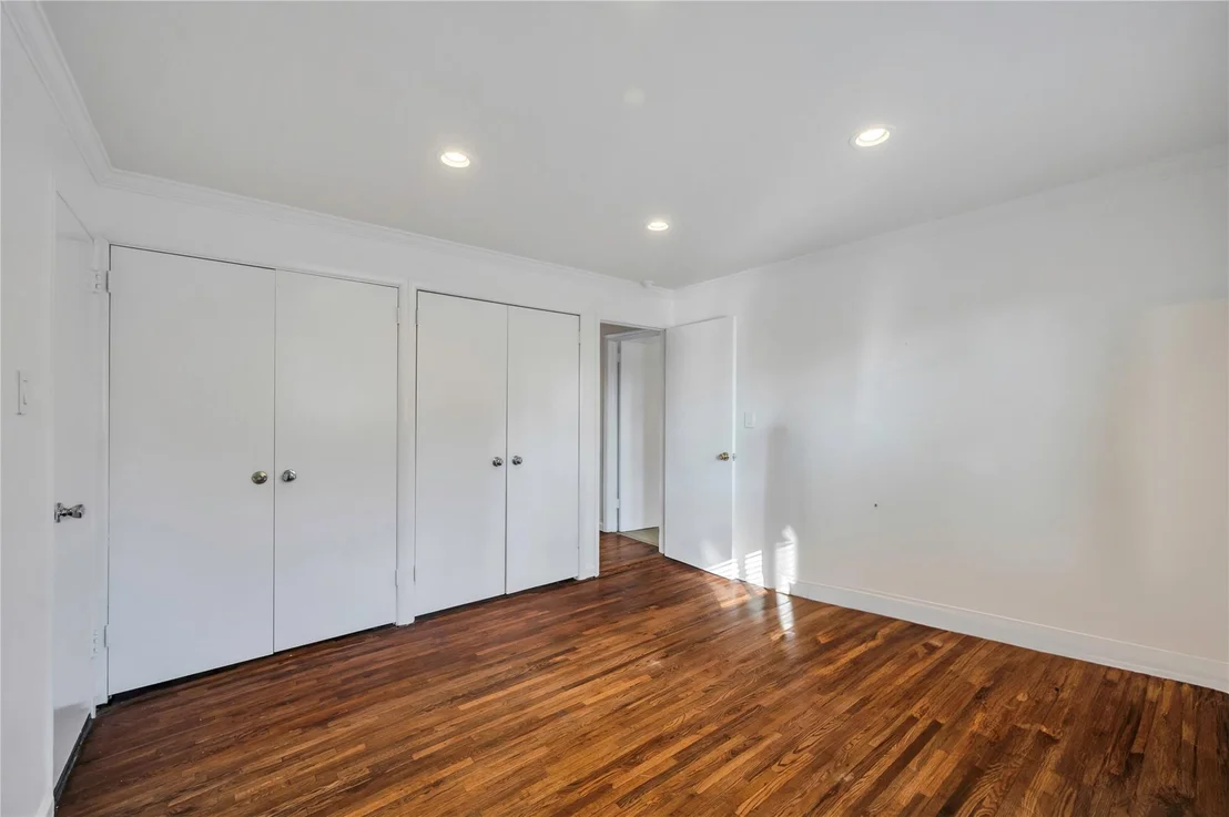 Photo of 76 Hemlock Road
