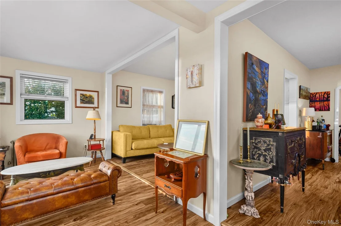 Photo of 21 Grandview Drive