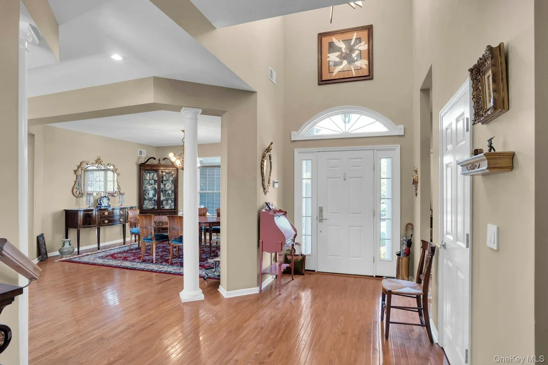 Photo of 420 Stonecrop Road