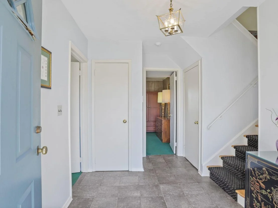 Photo of 94 Robert Place