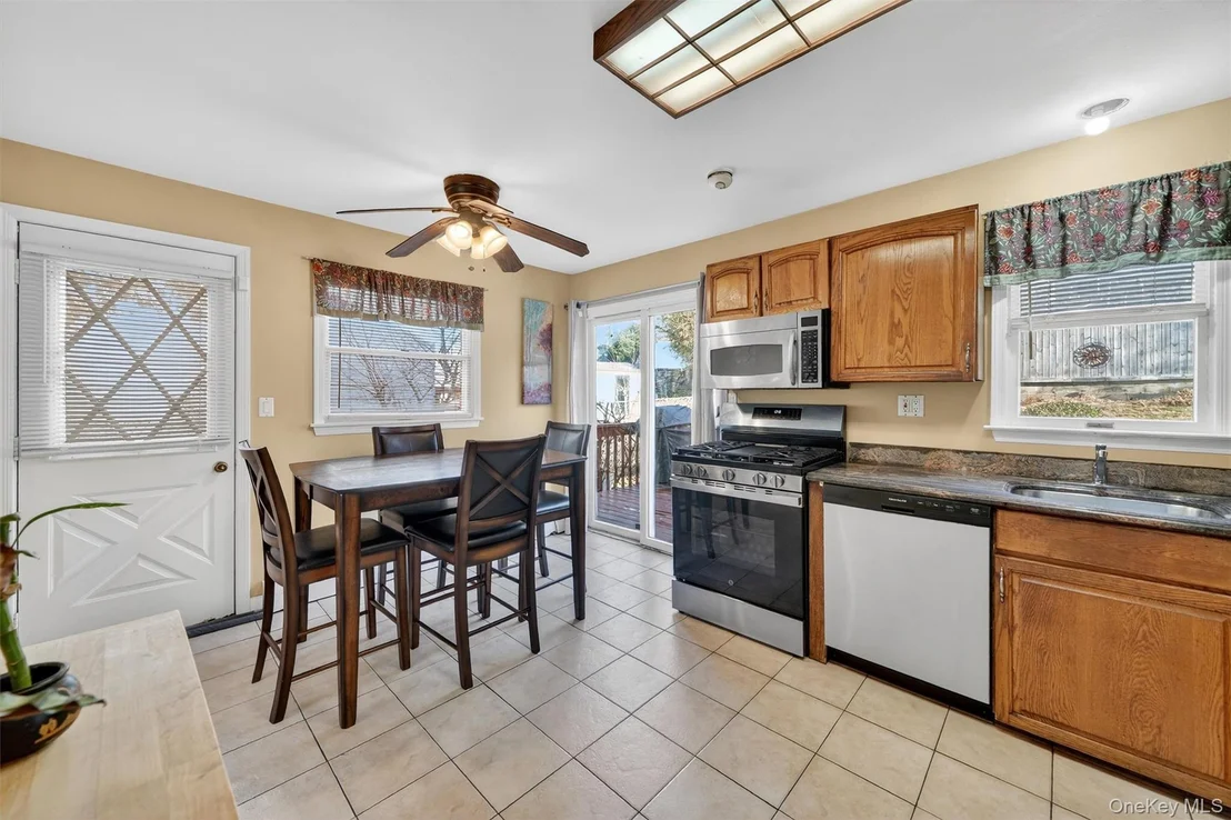 Photo of 191 Morsemere Avenue