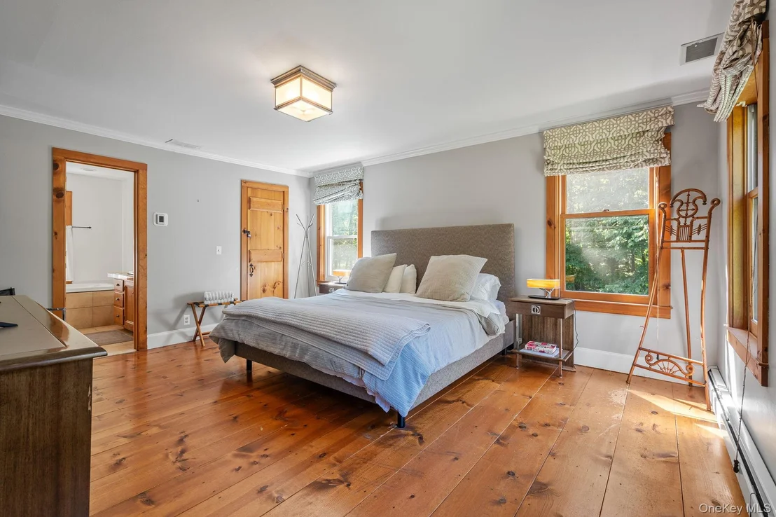 Photo of 165 Benedict Road