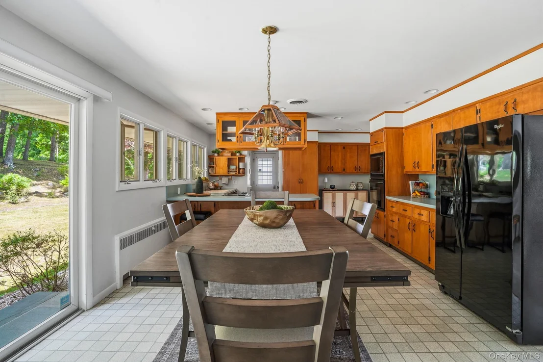 Photo of 21 Vail Road