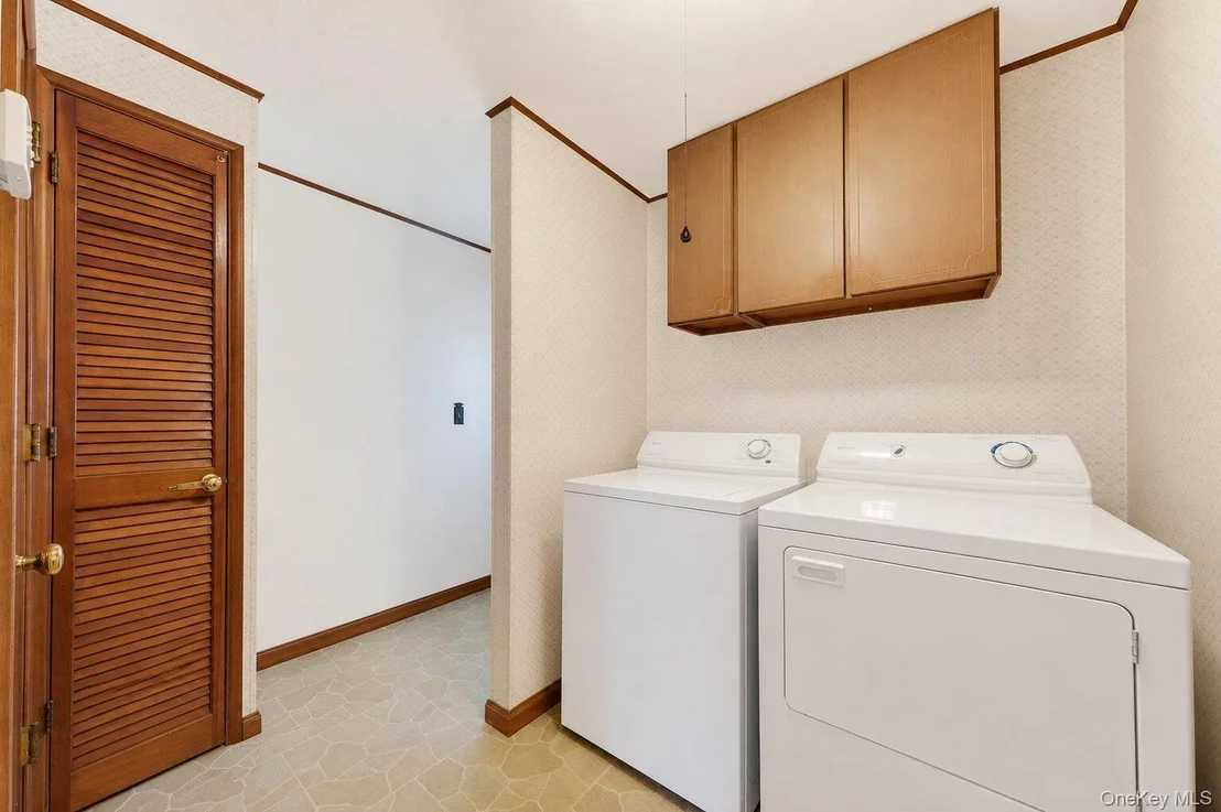 Photo of 2 Gary Place