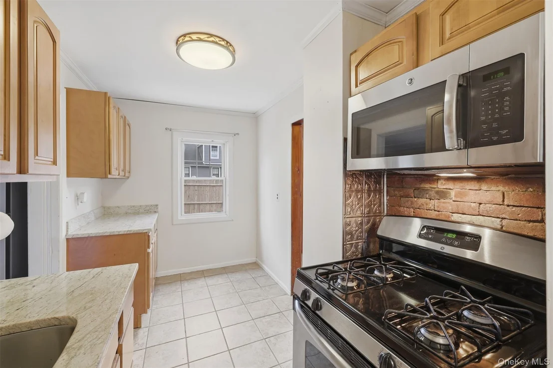 Photo of 20 Samstag Avenue