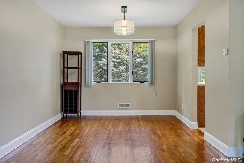 Photo of 10 Herkimer Avenue