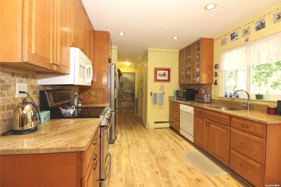 Photo of 18 Sun Valley Drive