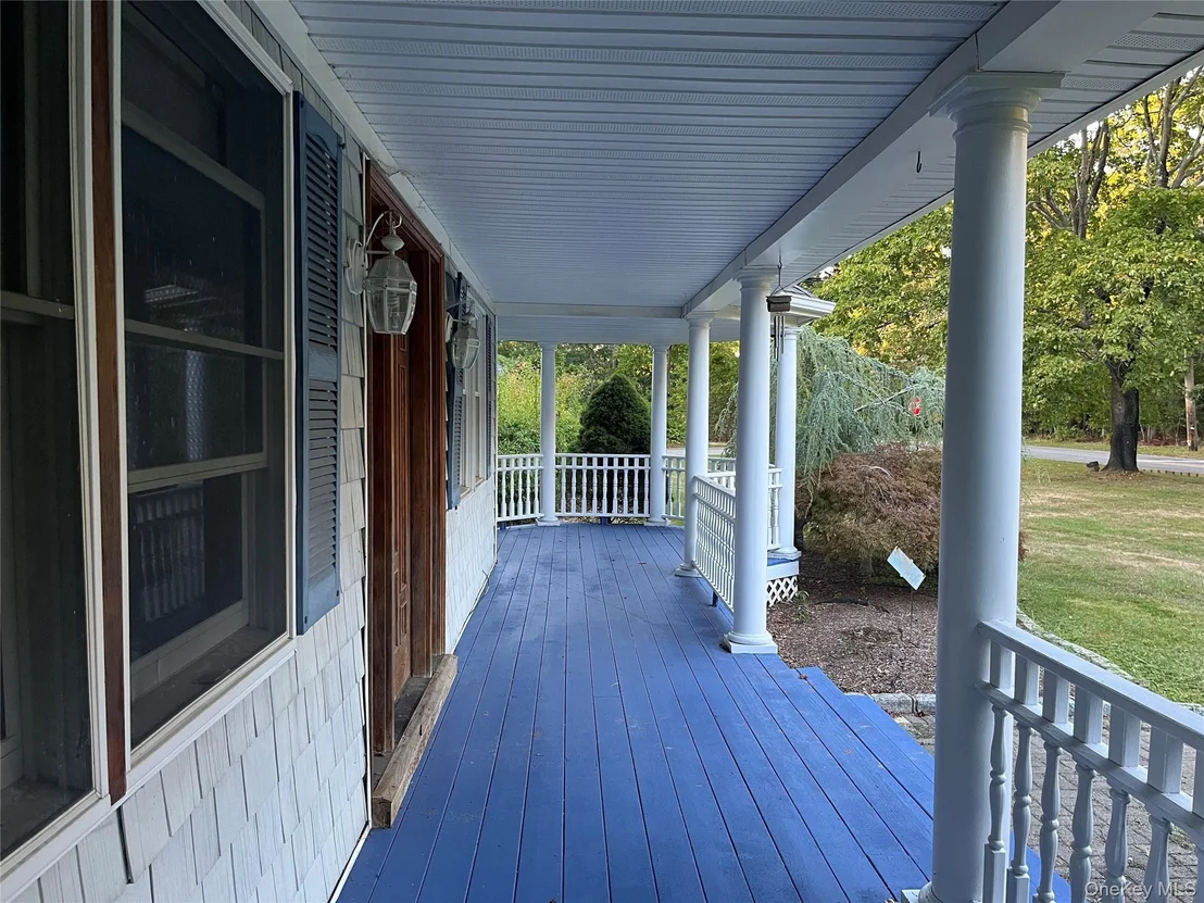 Photo of 1799 Wading River Manor Road