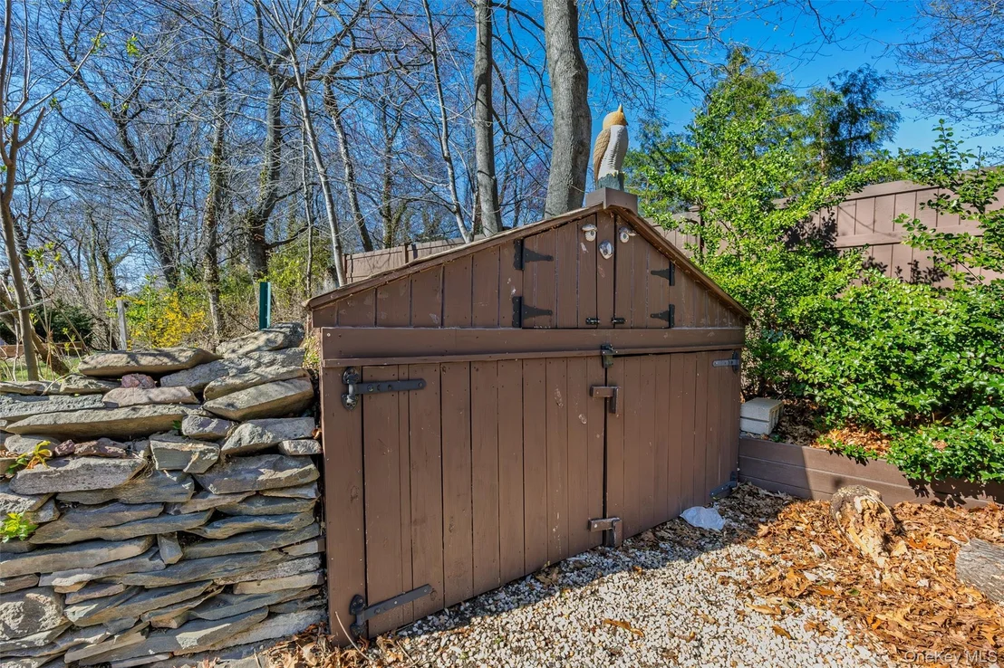 Photo of 91 Quaker Path