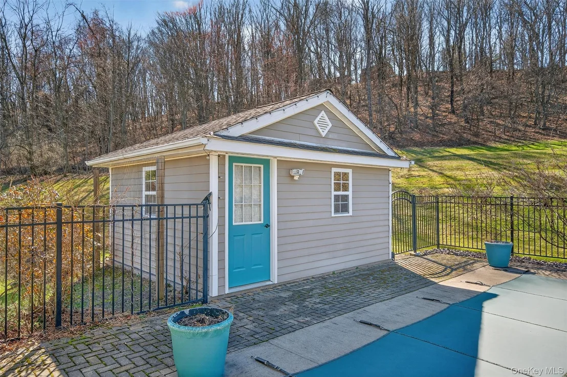 Photo of 5 Deer Meadow Drive