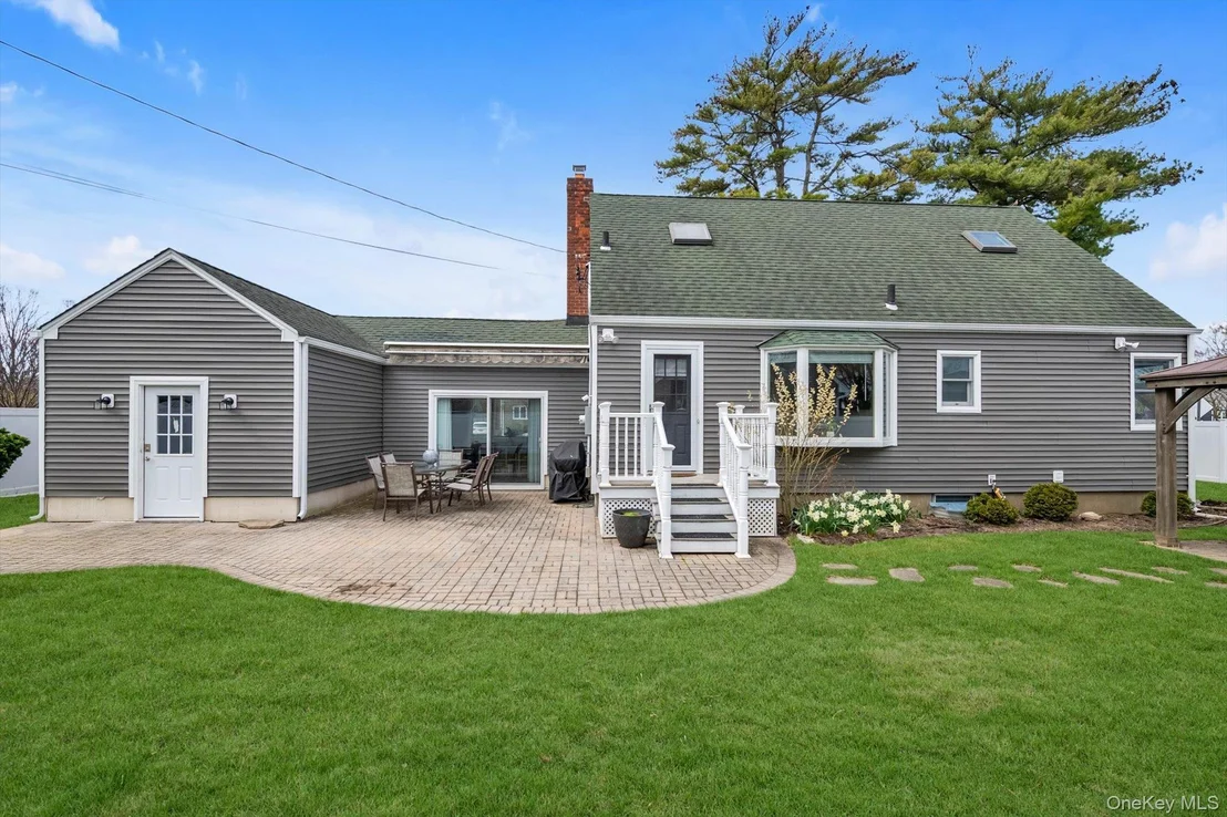 Photo of 9 Aster Avenue