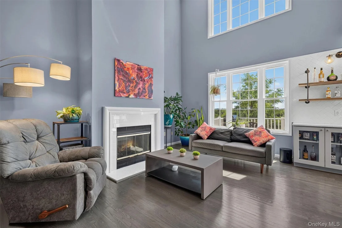 Photo of 38 Pinehurst Circle